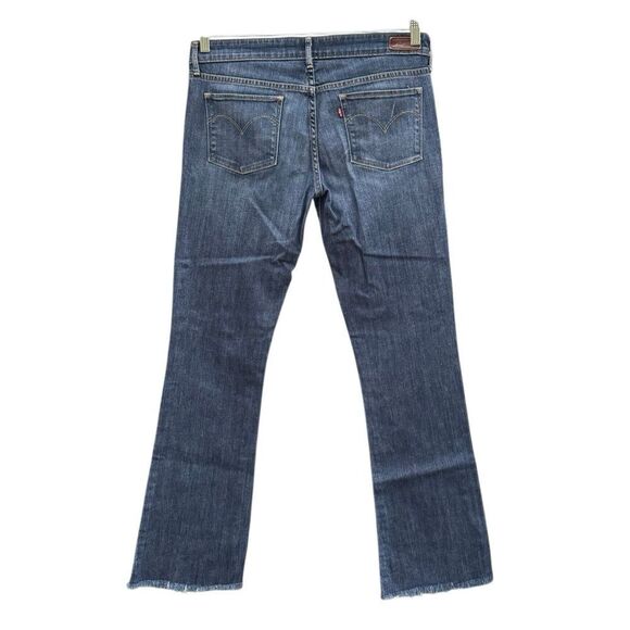 Levi's Women's Slight Curve Fray Hem Skinny Boot Jean Size 30 - Picture 2 of 7